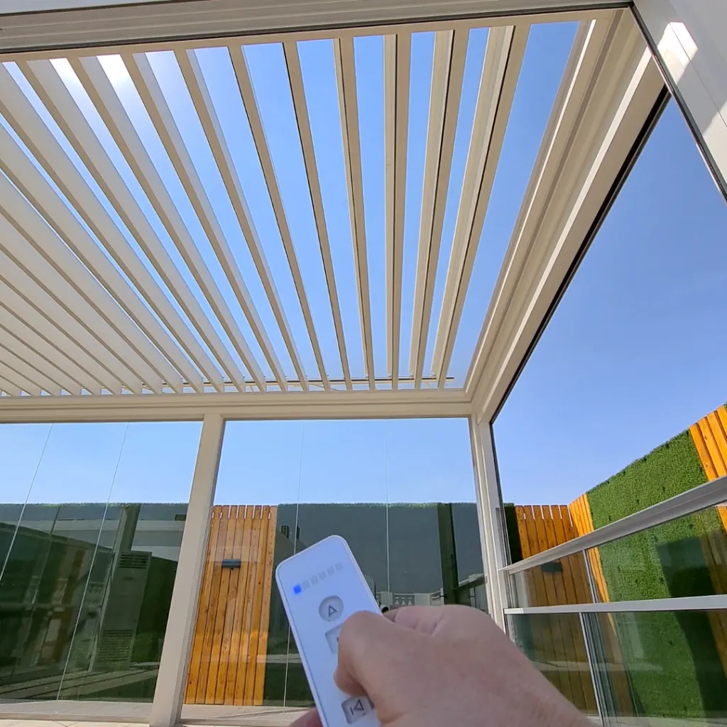 A105 SkyRoof (Double Action)