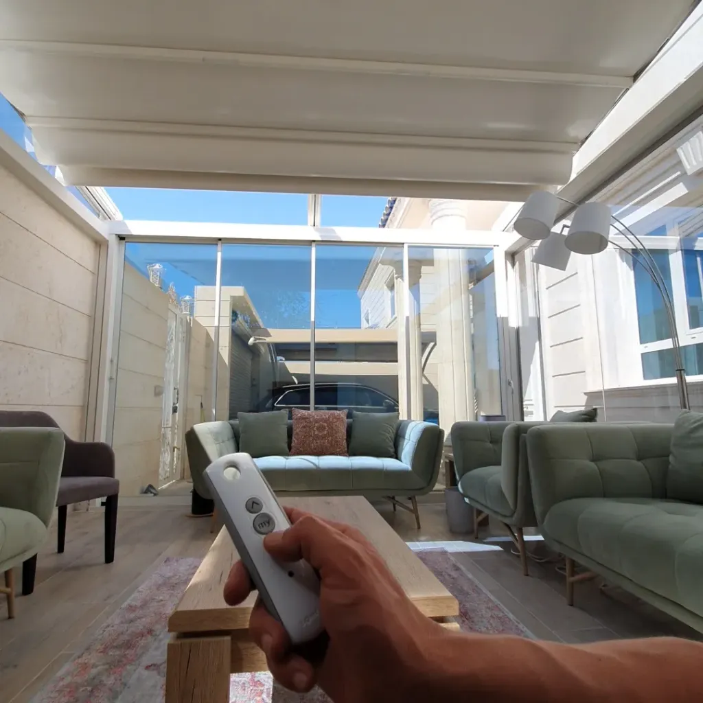 A101 Retractable PVC Roof